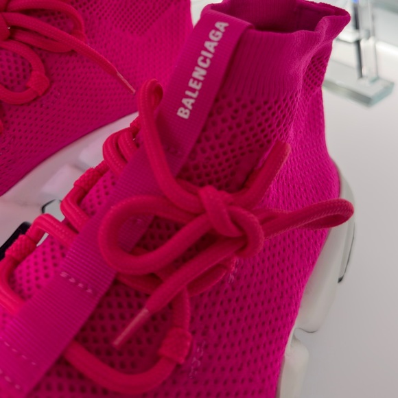 Shoes has been worn once - Picture 2 of 5